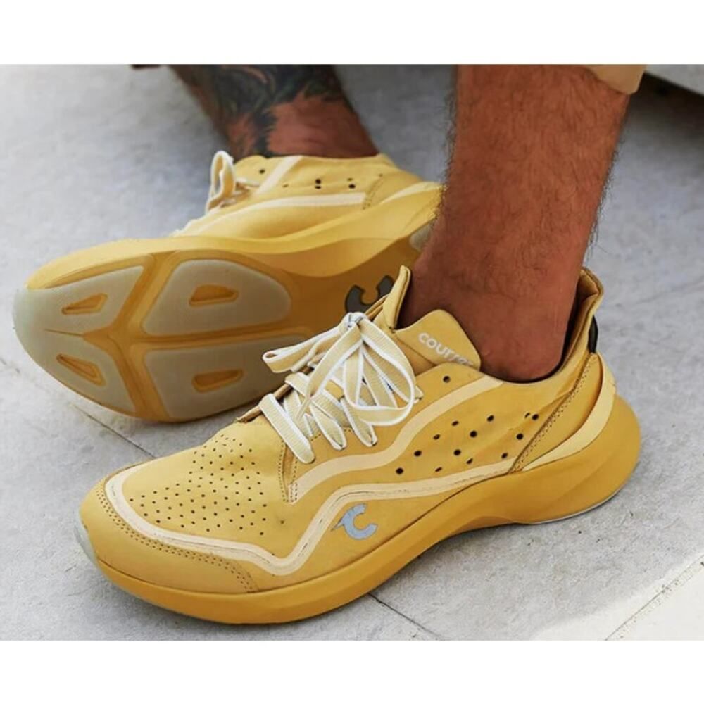 Courser Uno Golden Haze Mono Sneakers Men's Sz. 9